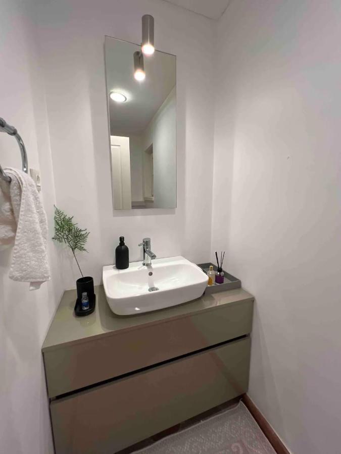 Sea Canal Townhouse Вілла Гьоджек